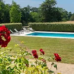 Vakantiehuis Le Pasty - Piscine - Tennis - Puy Du Fou