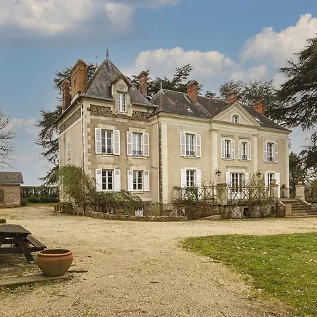 Le Pasty Piscine Tennis Puy Du Fou Holiday home