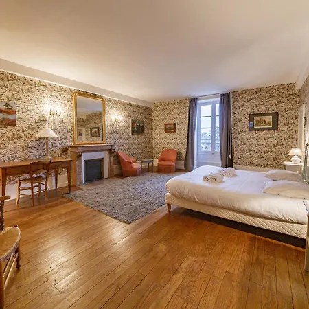 Le Pasty - Piscine - Tennis - Puy Du Fou Tatil Evi *