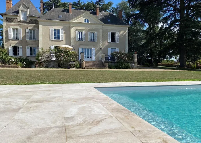 Le Pasty - Piscine - Tennis - Puy Du Fou