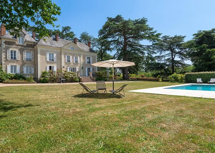 Casa de Férias Le Pasty - Piscine - Tennis - Puy Du Fou