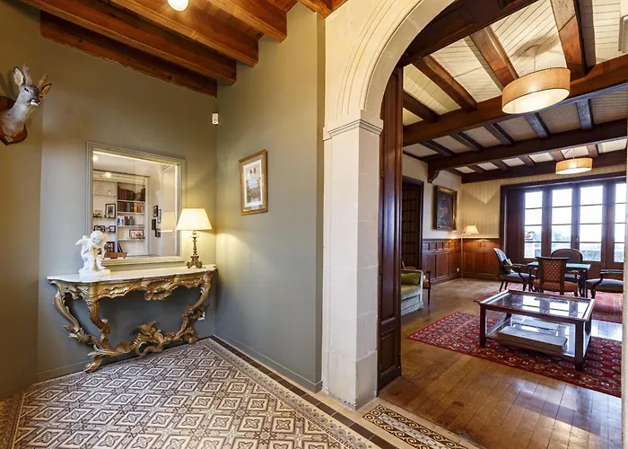 Casa de Férias Le Pasty - Piscine - Tennis - Puy Du Fou *