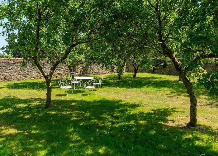Casa de Férias Le Pasty - Piscine - Tennis - Puy Du Fou *