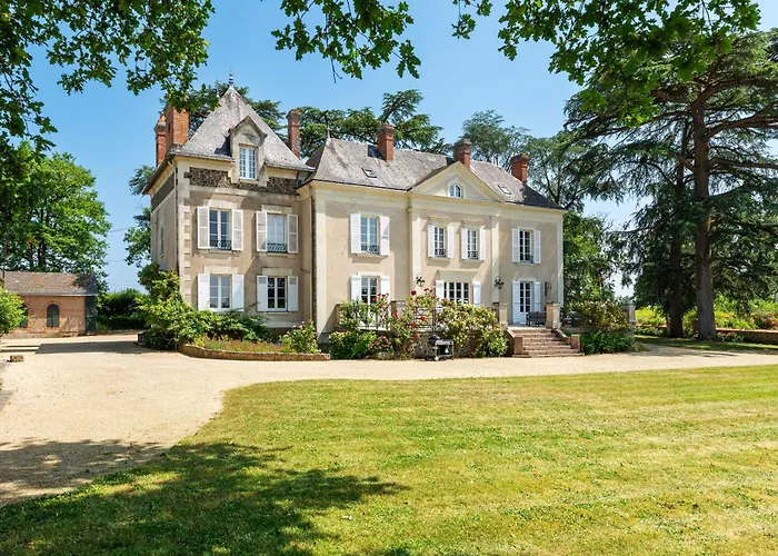 Le Pasty - Piscine - Tennis - Puy Du Fou Casa de Férias
