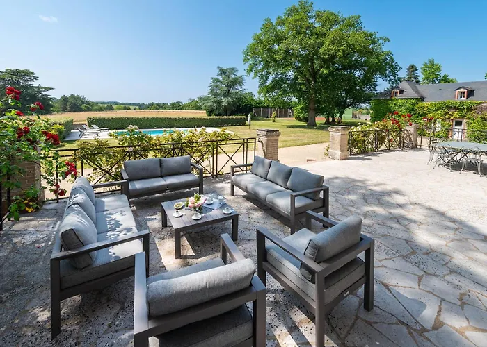 Le Pasty - Piscine - Tennis - Puy Du Fou Saint-Aubin-de-Luigné